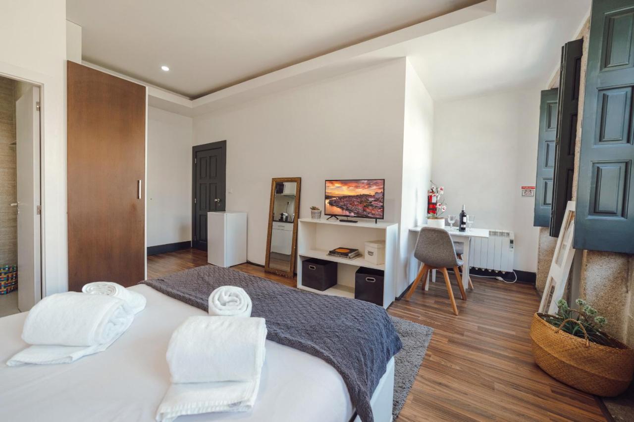 Papa'S Cedofeita Studio Apartments Porto Luaran gambar
